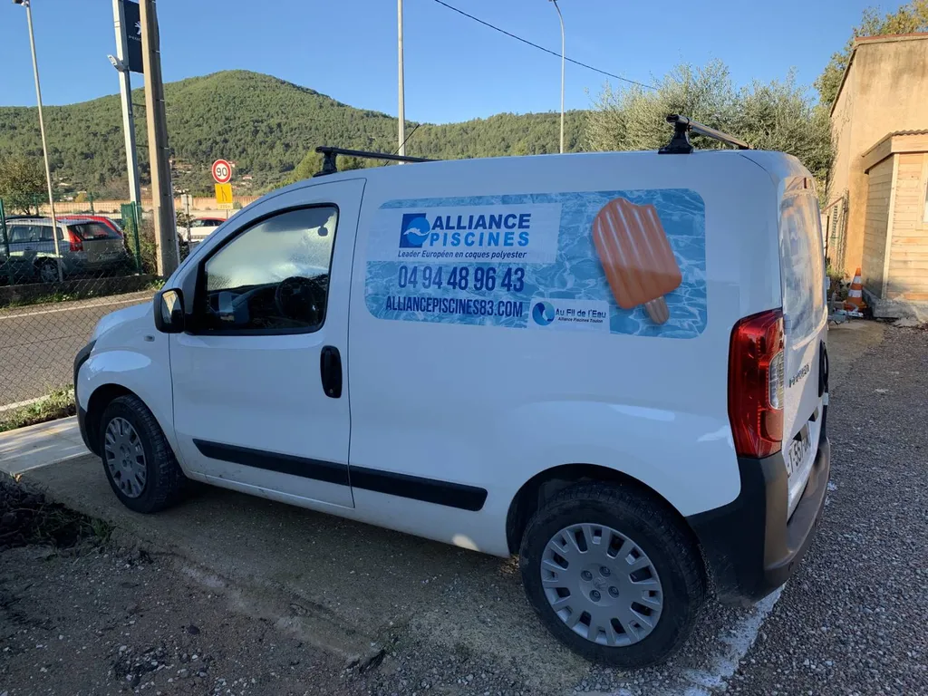 Intervention SAV de votre Agence Alliance Piscines 83