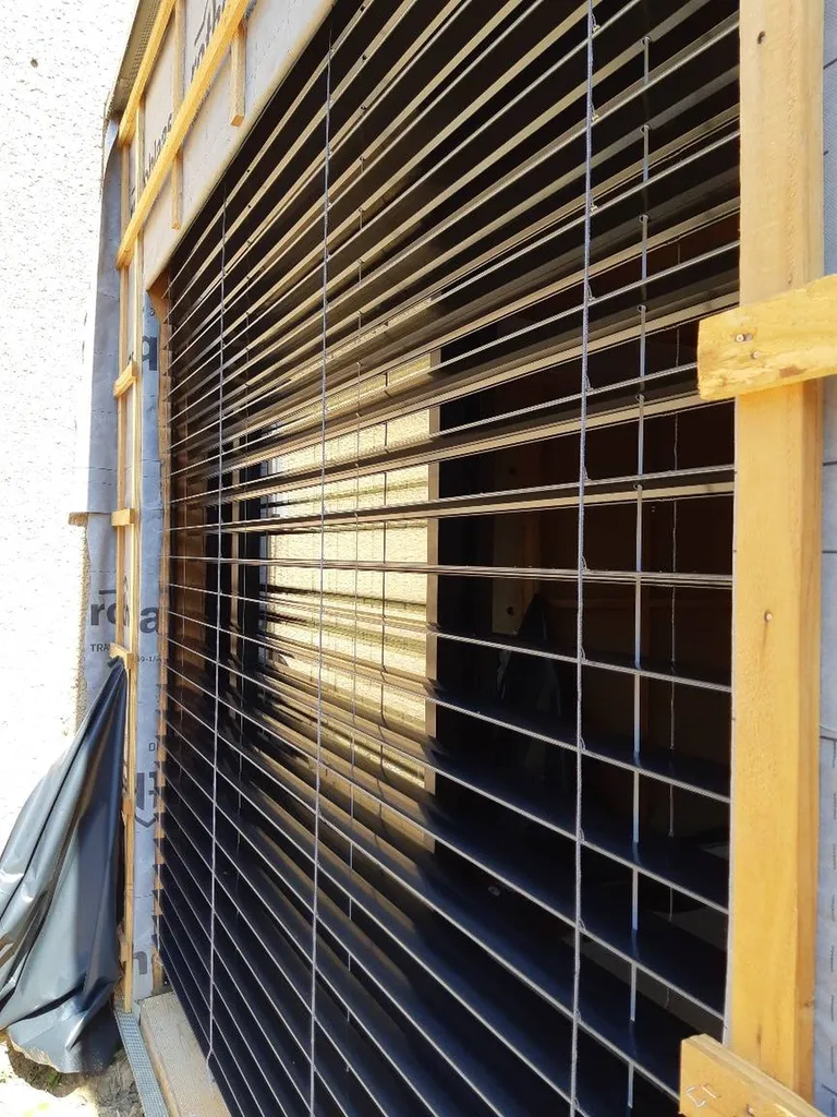 Installation de volets et brise soleil orientable (BSO) sur mesure à Lyon et Villefranche‑sur‑Saône