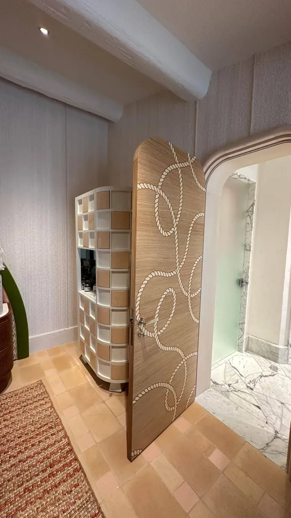 Rénovation de Hôtel 5 étoiles le BYBLOS à ST-TROPEZ 