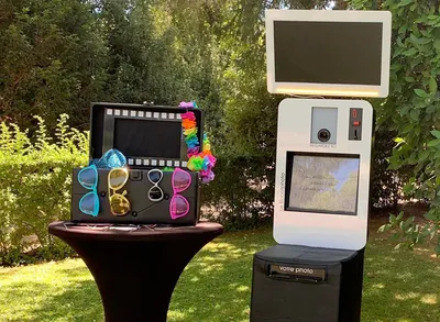 Robot Photo Nomade et malle d'accessoires