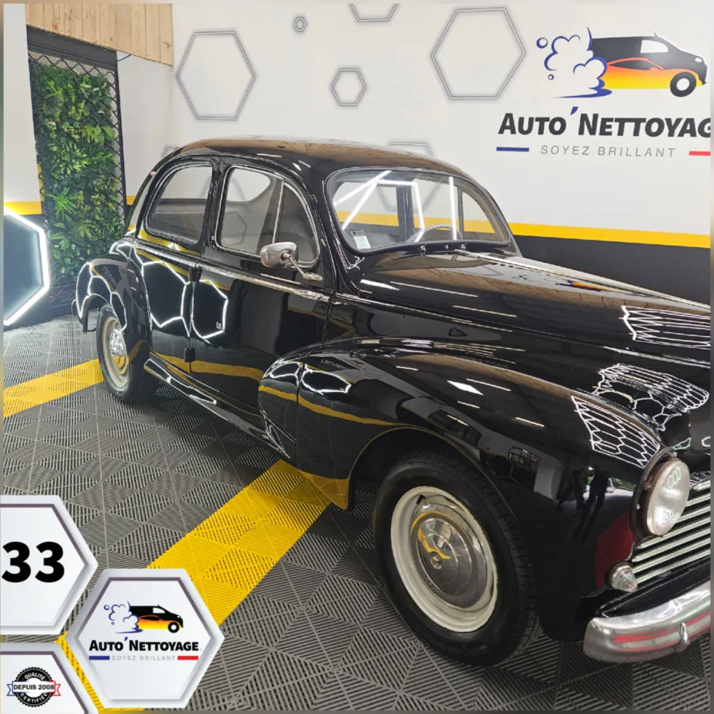 véhicule de collection avec nettoyage complet et protection de la carrosserie 