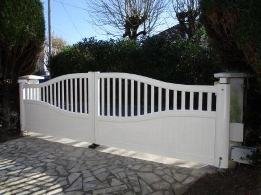 Pose de portail avec motorisation intégré à Rouen 76