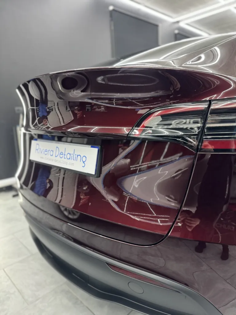 FILM PROTECTION TRANSPARENT PPF XPEL TESLA MODEL Y près de Grasse