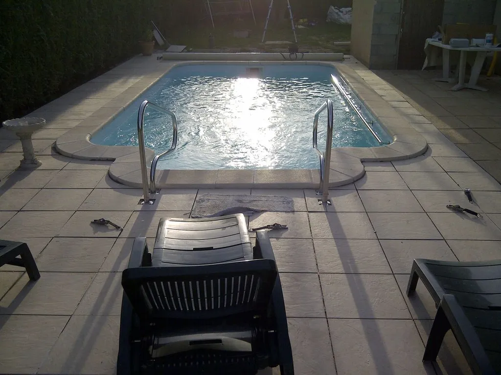 PISCINE COQUE MAI TAI 7 -  7M30 x 3M50