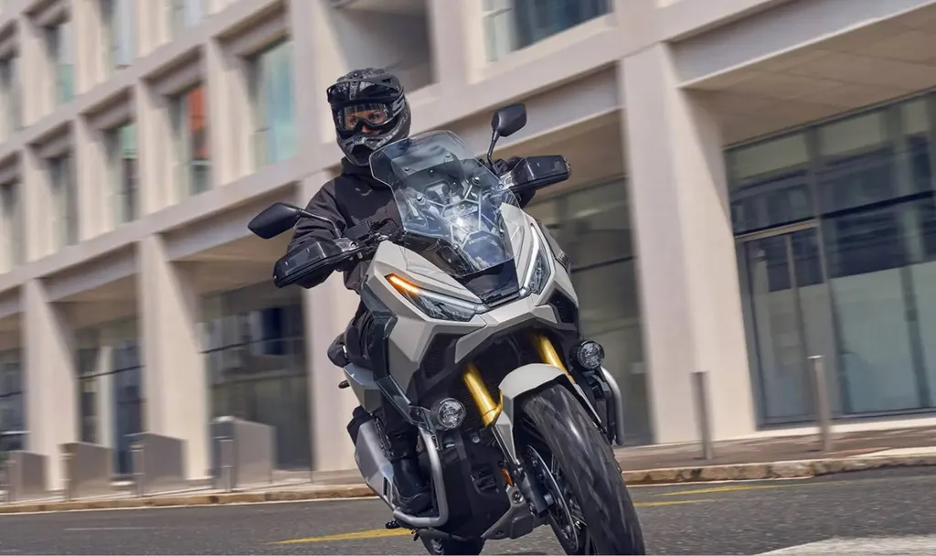 SCOOTER NEUF HONDA X-ADV 750 2025 A LA SEYNE SUR MER