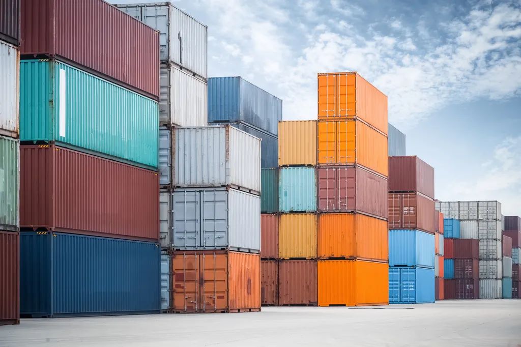 Sélectionner un container maritime pour stockage ou transport à Châteaurenard et Avignon dans le Vaucluse et les Bouches-du-Rhône