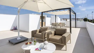 Extension contemporaine avec toit terrasse à Floirac : agrandir sa maison de 35 m² avec vue sur Bordeaux pour 90 000 euros