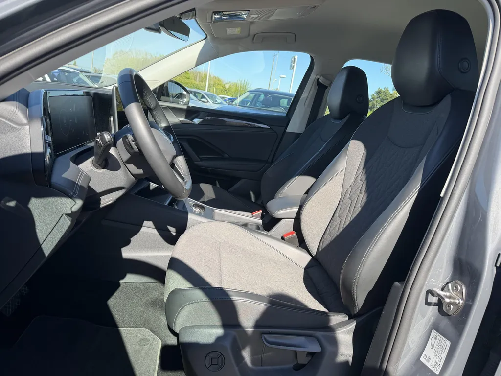 Achat Voiture Occasion à faible distance de Rouen : Grand Choix de Véhicules SUV avec Caudebec Automobiles by Myauto.fr à La Frénaye