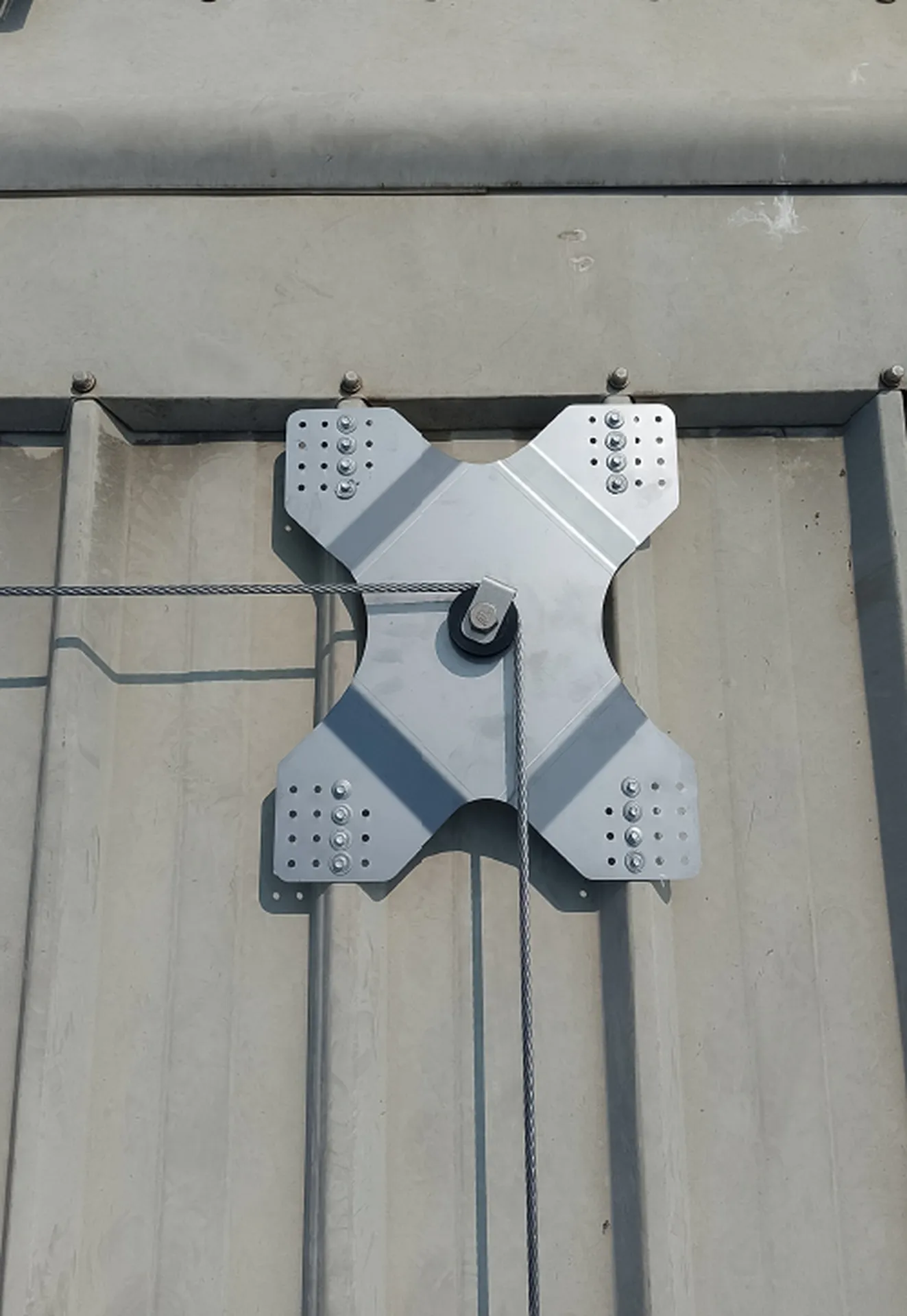 Ligne de Vie dans le Var sur Bac Acier  Paca 83 