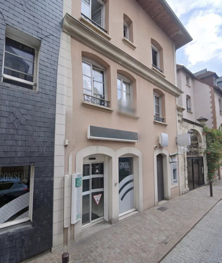 HARFLEUR - BUREAUX DE 200 m²