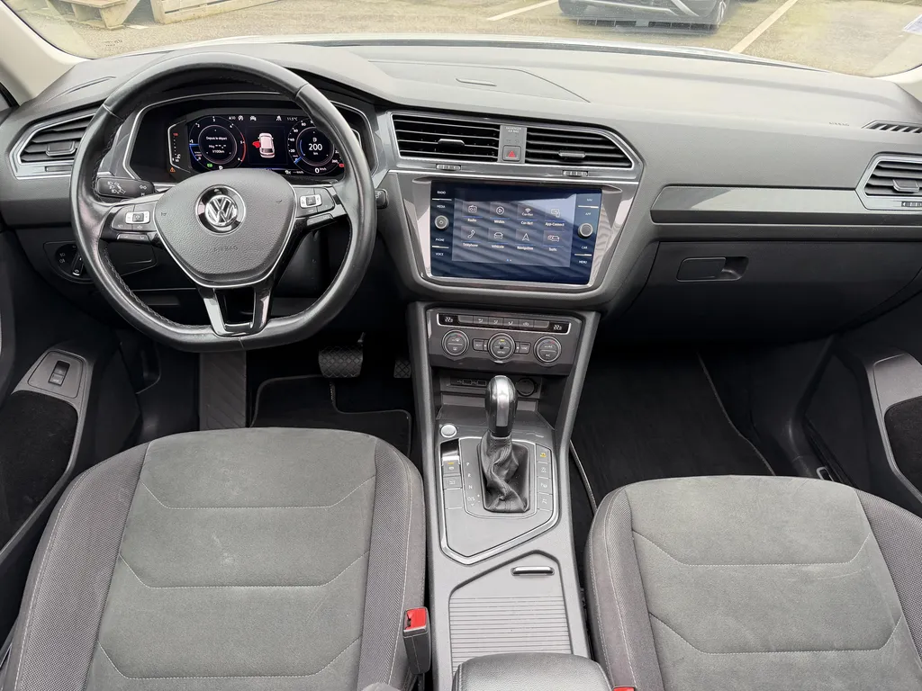 Volkswagen Tiguan Allspace occasion R-Line proche Le Havre : SUV 7 places diesel boîte automatique disponible chez Caudebec Automobiles