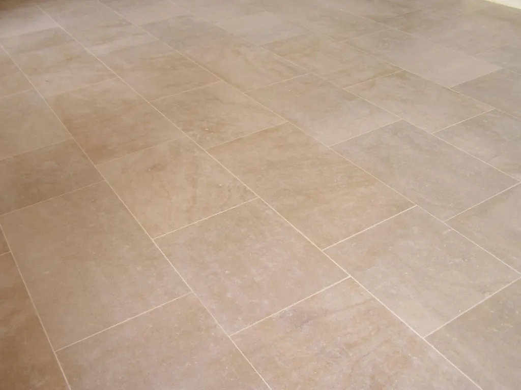 Quelle pierre au 36 rue de Bourgogne choisir pour un carrelage pierre extérieur et intérieur ?