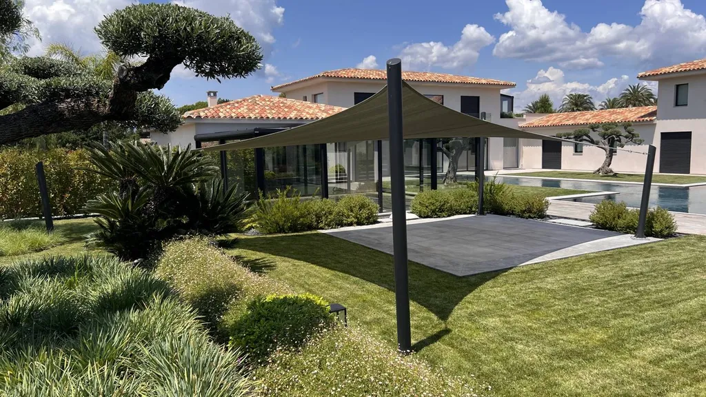 Fabricant de voile d'ombrage golf de Saint tropez 