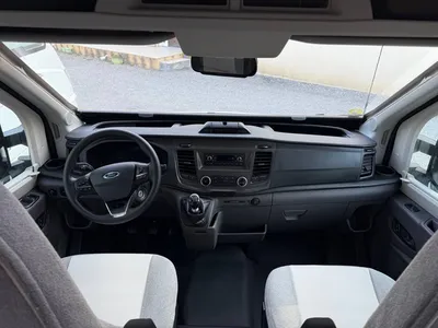 AUTO RADIO