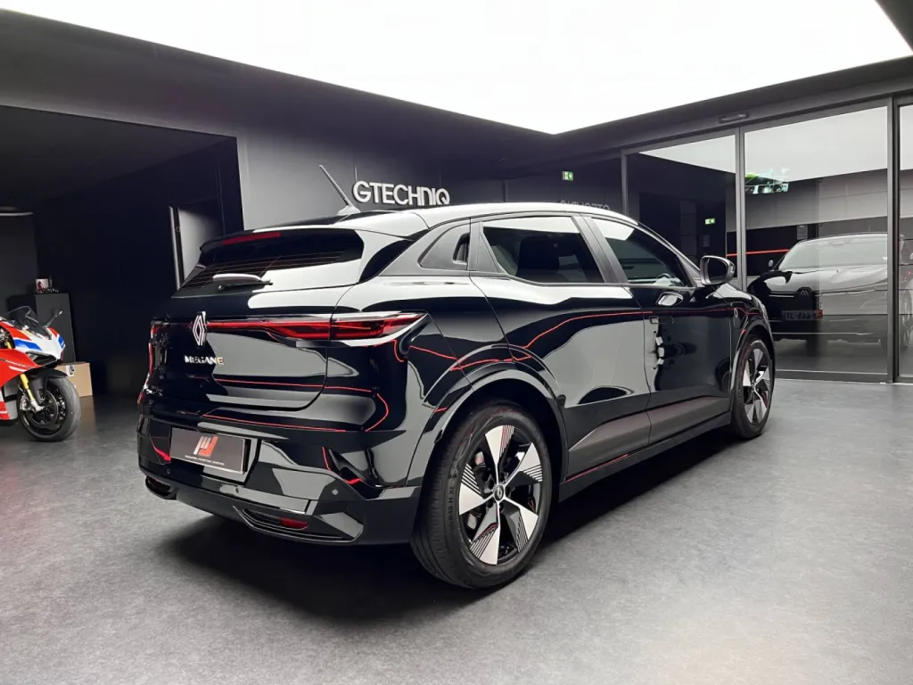 RENAULT MEGANE E-TECH - PROTECTION CERAMIQUE GTECHNIQ