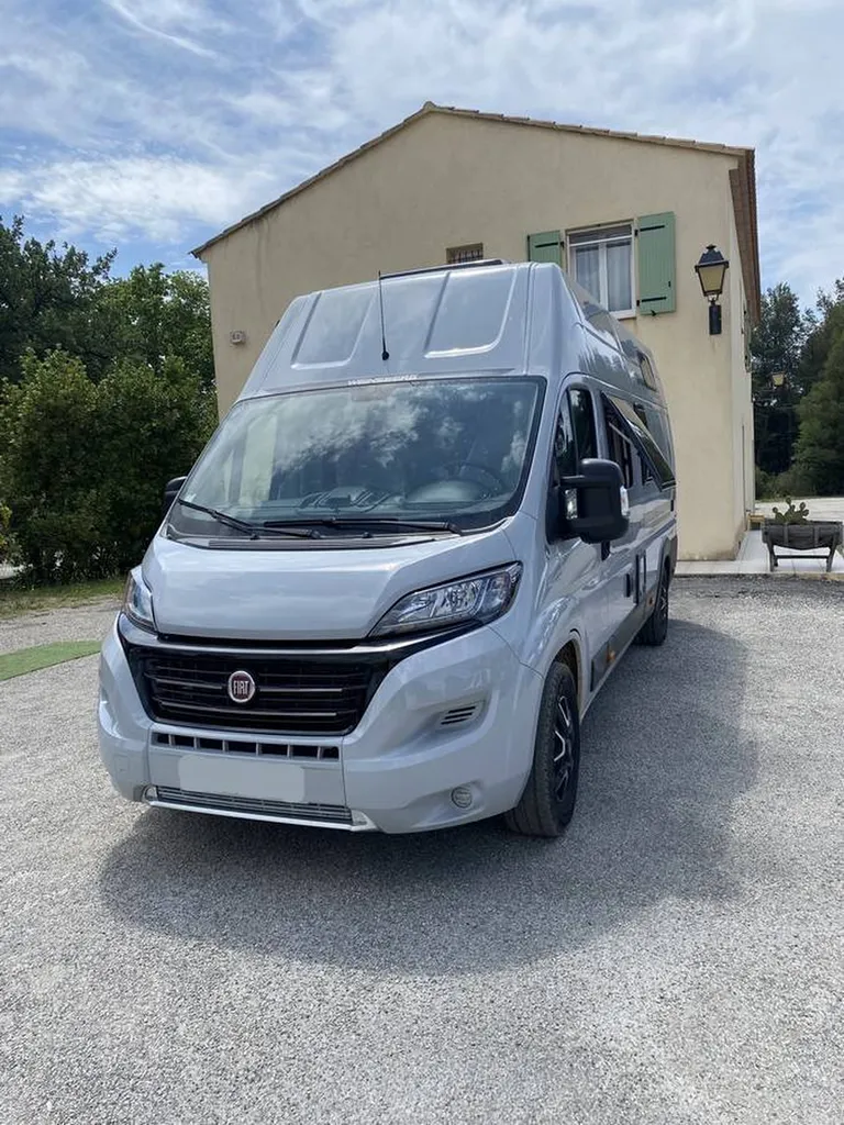 VENDU : Fourgon WEINSBERG Carabus 630