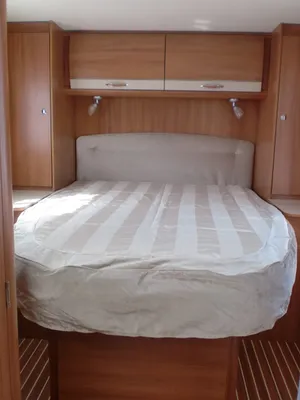 CAMPING CAR LIT CENTRALE