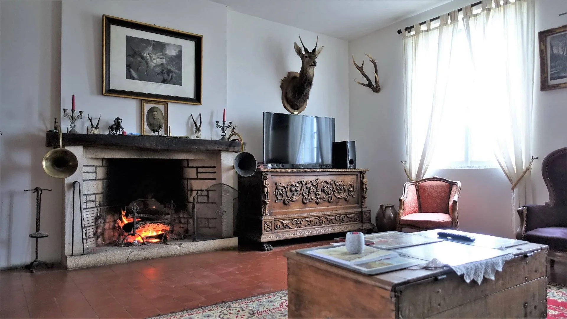 Propriété de charme 190m² dans le Pays de Bray, 6 pièces, 2 chambres, combles aménageables, sur 6000m² arborés avec plan d’eau, dépendances 150m² et hangar 700m², Haudricourt 76340.