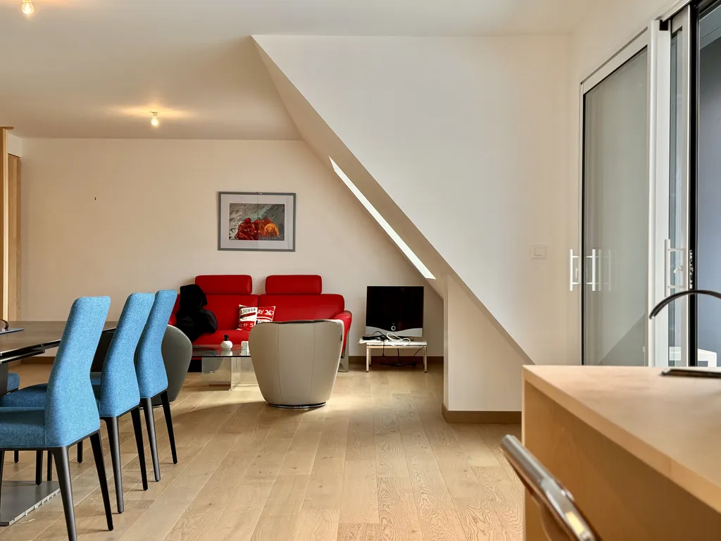 2613 - Appartement en parfait état à deux pas du port