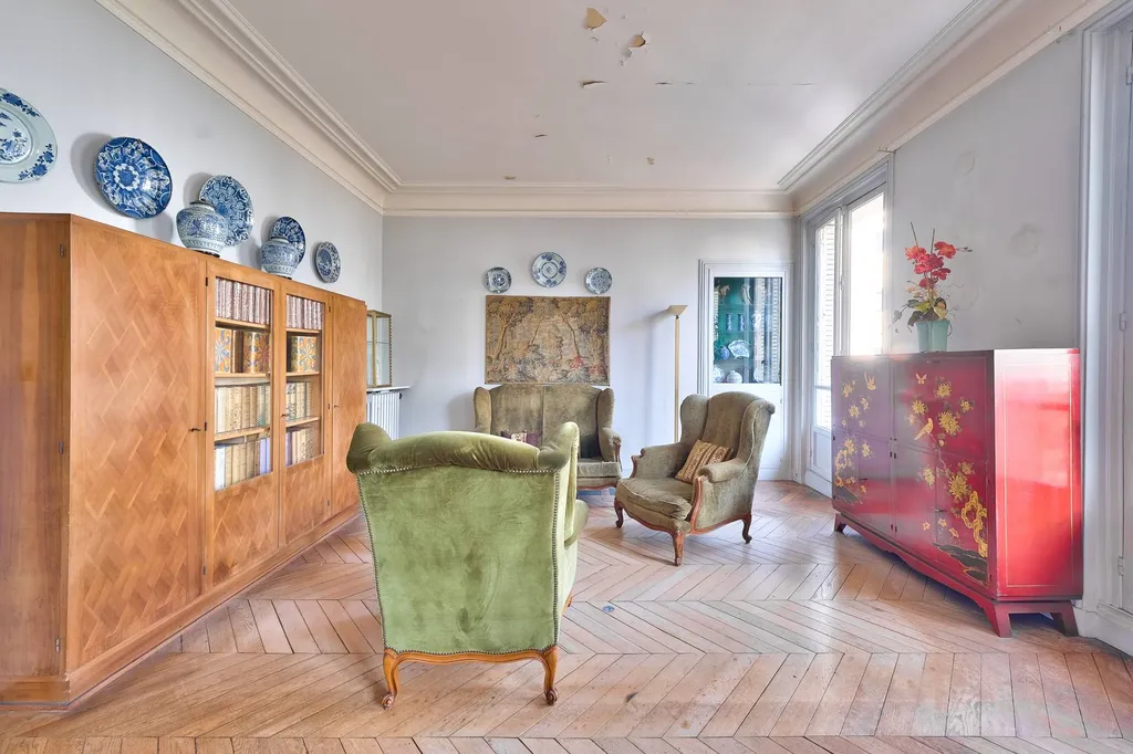 A vendre 5 pièces avec balcon à Levallois 92300