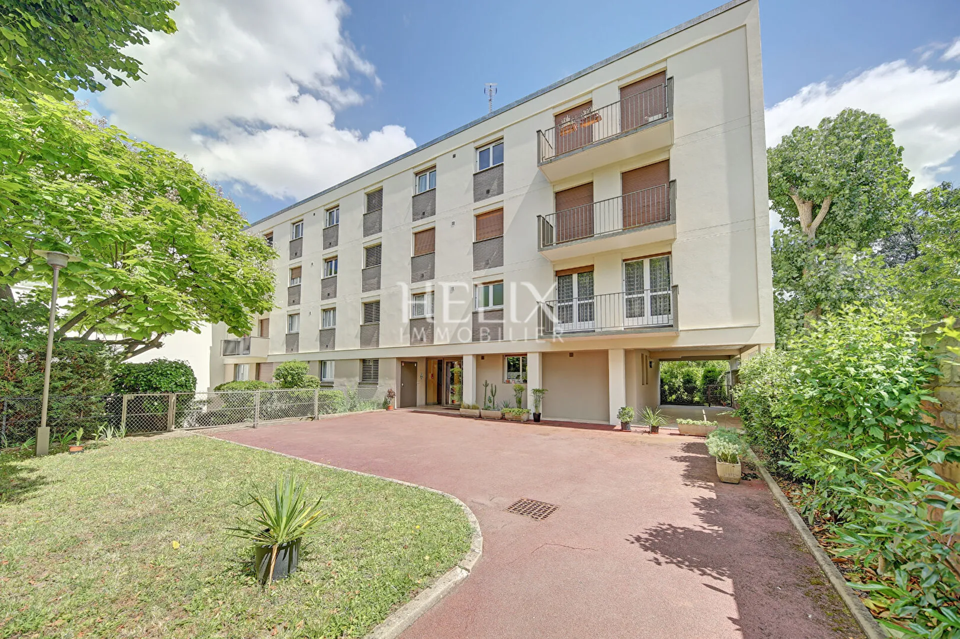 Le Vésinet Appartement 6 pièces 102m2 - Résidence calme aux abords du Parc de Montesquieu