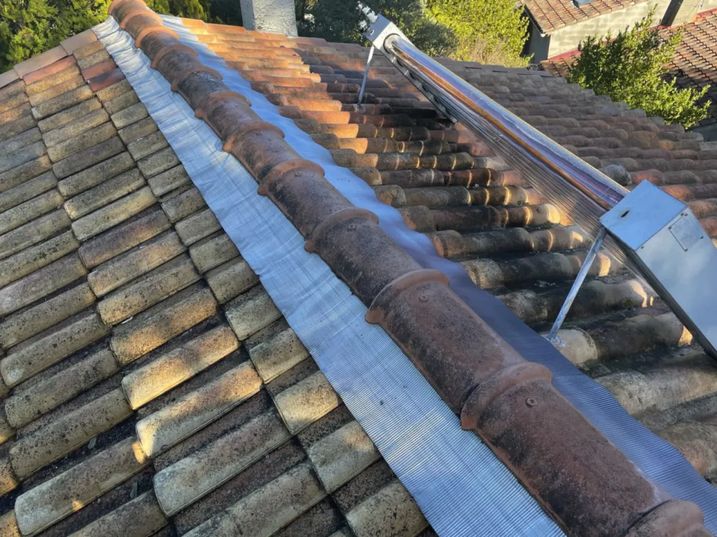 Intervention de couvreur pour une rénovation de toiture de maison sur Martigues 13500