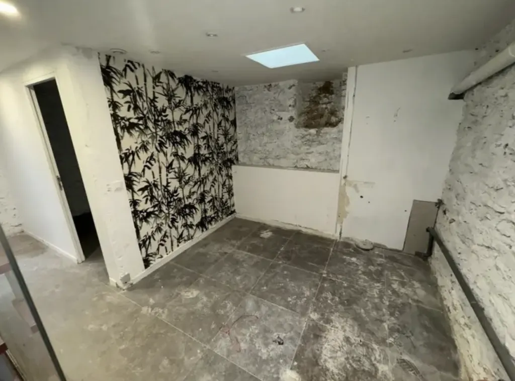 Location - Boutique 89 m², Boulainvilliers, Rue Raynouard 75016 PARIS