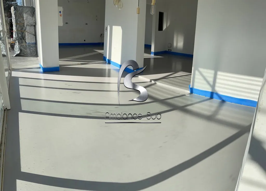 Sol en béton cire coulé décoratif à Merindol dans le Vaucluse