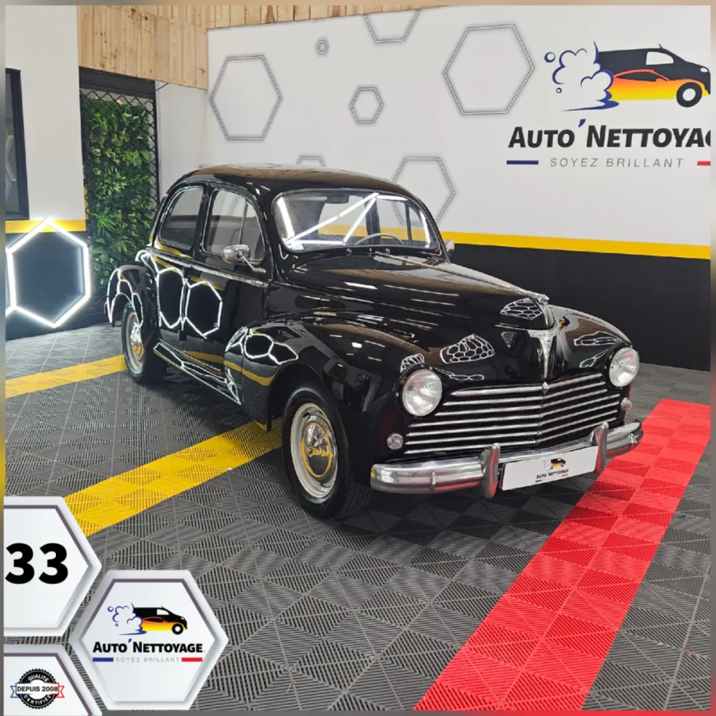 véhicule de collection avec nettoyage complet et protection de la carrosserie 