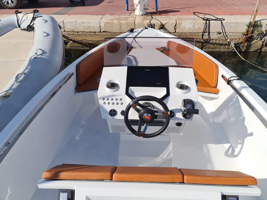 Bateau à coque open Rocca San Remo à vendre en Martinique