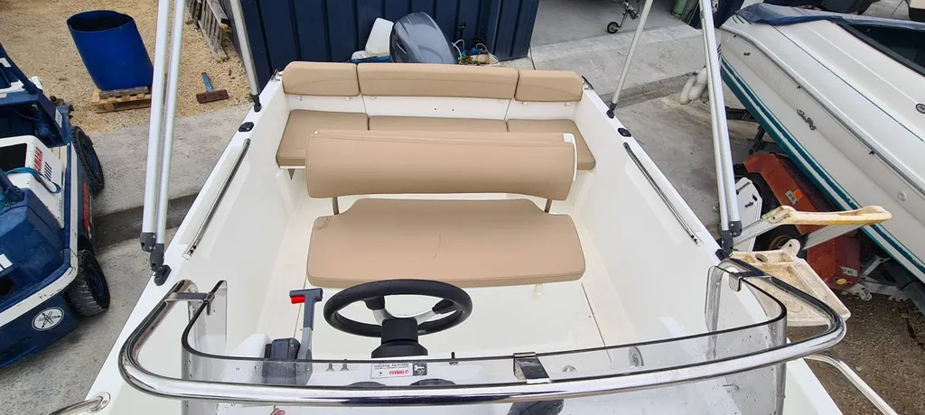 Estimation prix vente bateau d'occasion Cap Camarat 5.1 CC Style avec remorque Bandol Var