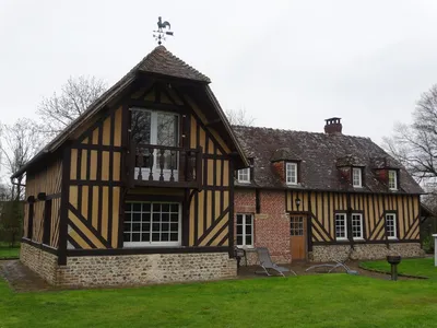 MAISON A COLOMBAGES CALVADOS LIVAROT PAYS D'AUGE