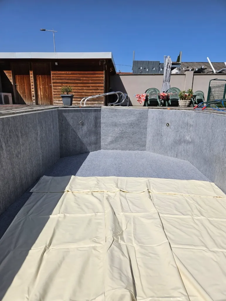 Quand faut-il rénover une piscine ancienne pour améliorer son confort, son esthétique et ses équipements