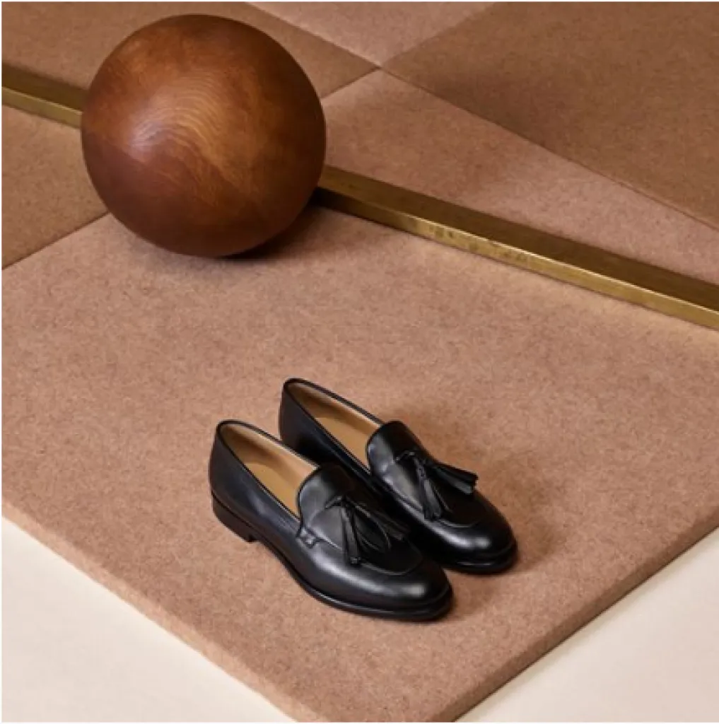 Les sacs et les chaussures MaxMara  des lignes pures, élégantes et contemporaines.