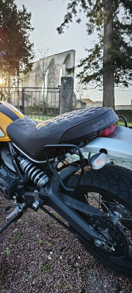 faire rénover sa selle de moto à libourne 