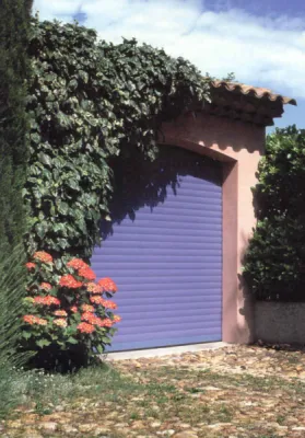 porte de garage sur mesure à Lançon de provence