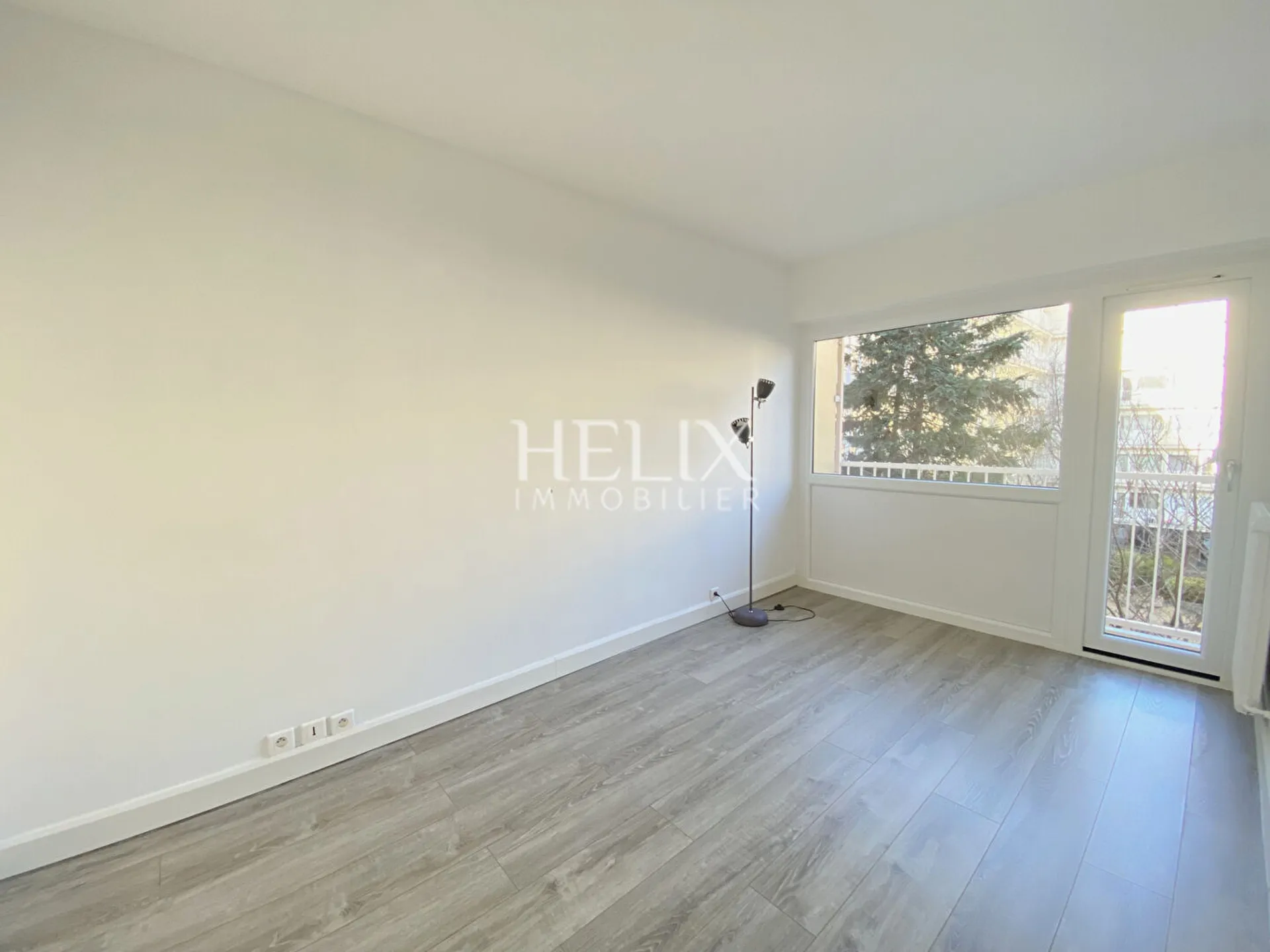 Le Pecq - appartement  lumineux de 3 pièces avec balcon, ascenseur et parking à proximité immédiate du futur coeur de ville 