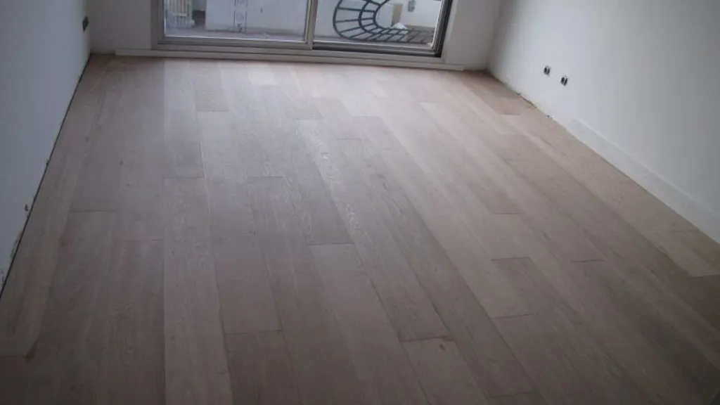 Parquet collé Aix en Provence 13