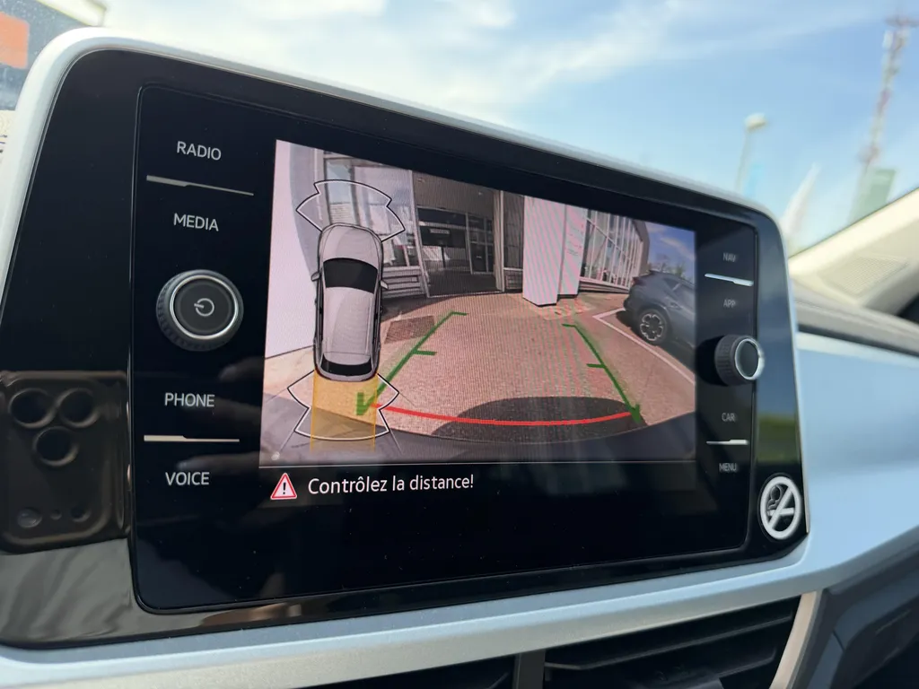 Achat voiture occasion près du Havre : découvrez notre Volkswagen T-Roc d’occasion récent à La Frénaye en Normandie