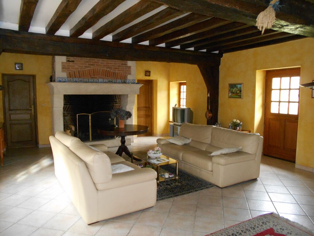 MAISON AVEC PISCINE PROCHE LISIEUX, PAYS D'AUGE