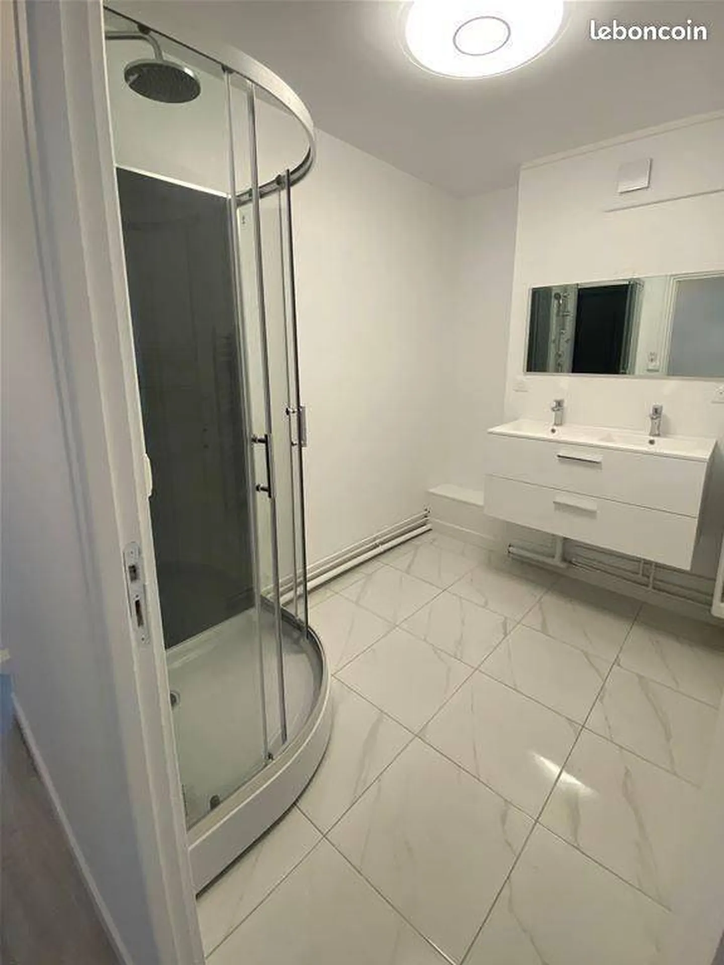 Appartement moderne refait à neuf / 3 chambres, au calme, commodités proches- 76 BOIS GUILLAUME - Normandie