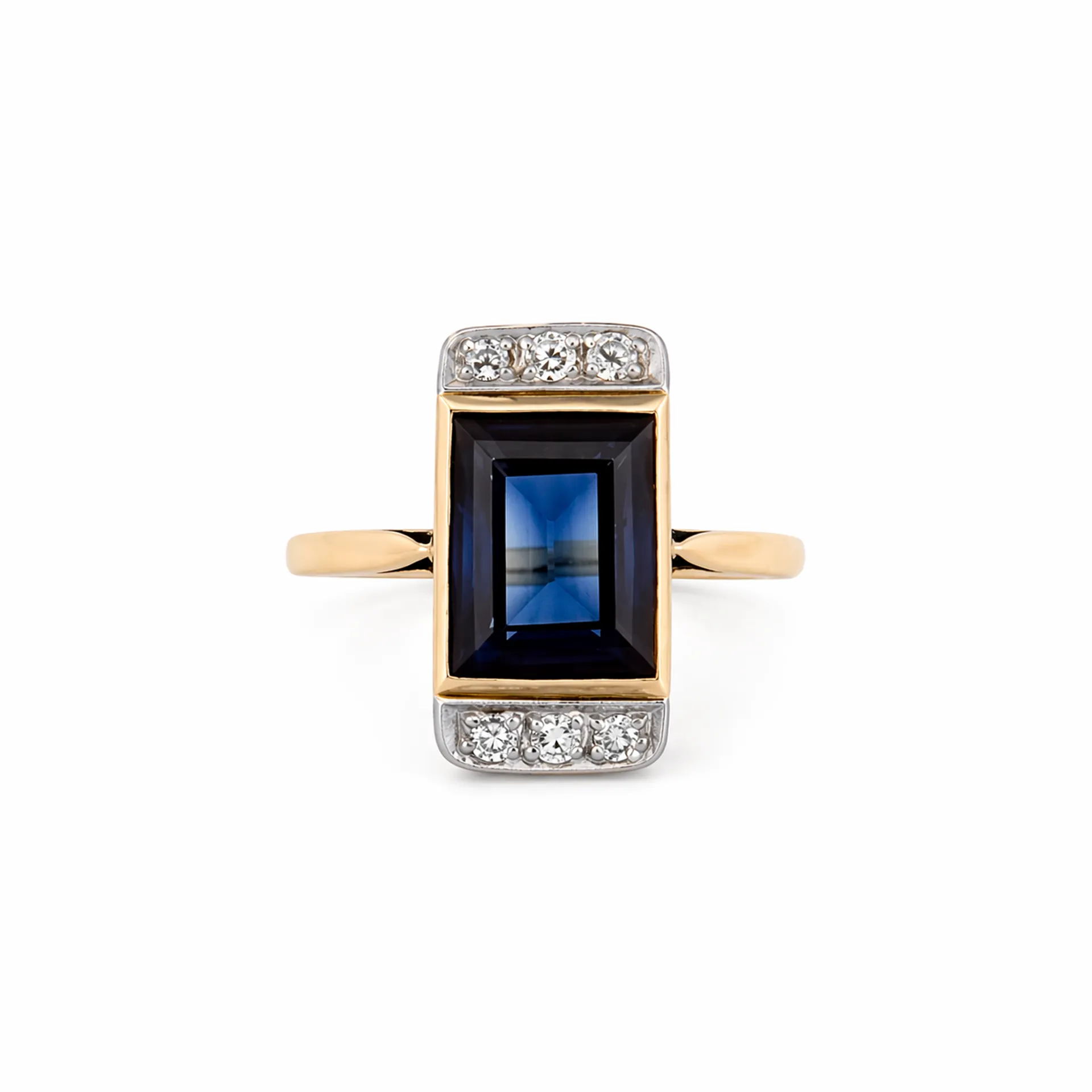 Bague ancienne saphir et diamants taille ancienne en or 750 disponible en dépôt vente à La Teste-de-Buch sur le Bassin d’Arcachon chez Or Ligne