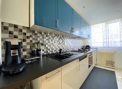 Cuisine indépendante aménagée et équipée 