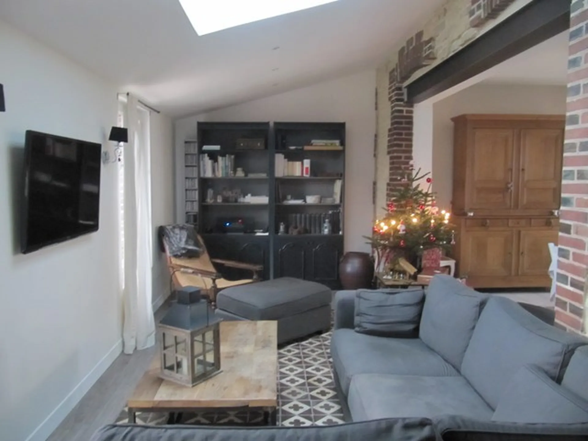 MAISON DE VILLE AVEC JARDIN MEZIDON-CANON