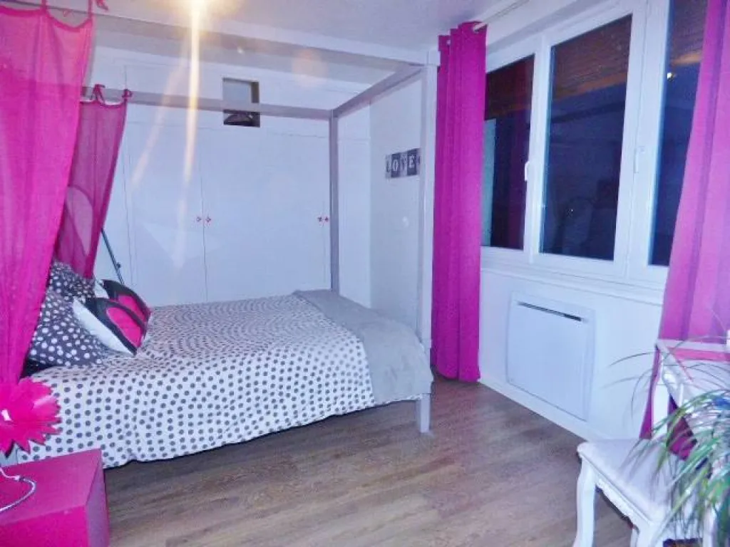 Acheter maison rénovée 3 chambres proche écoles à tourville la rivière 76