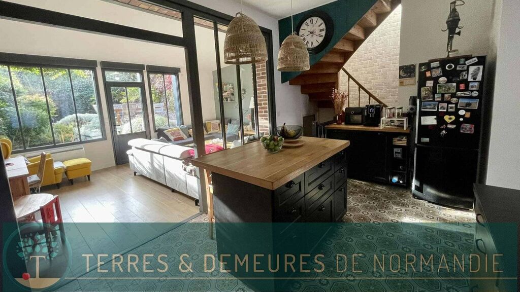 SOUS OFFRE Charmante maison de ville rénovée – 110 m² habitables avec jardin et terrasse