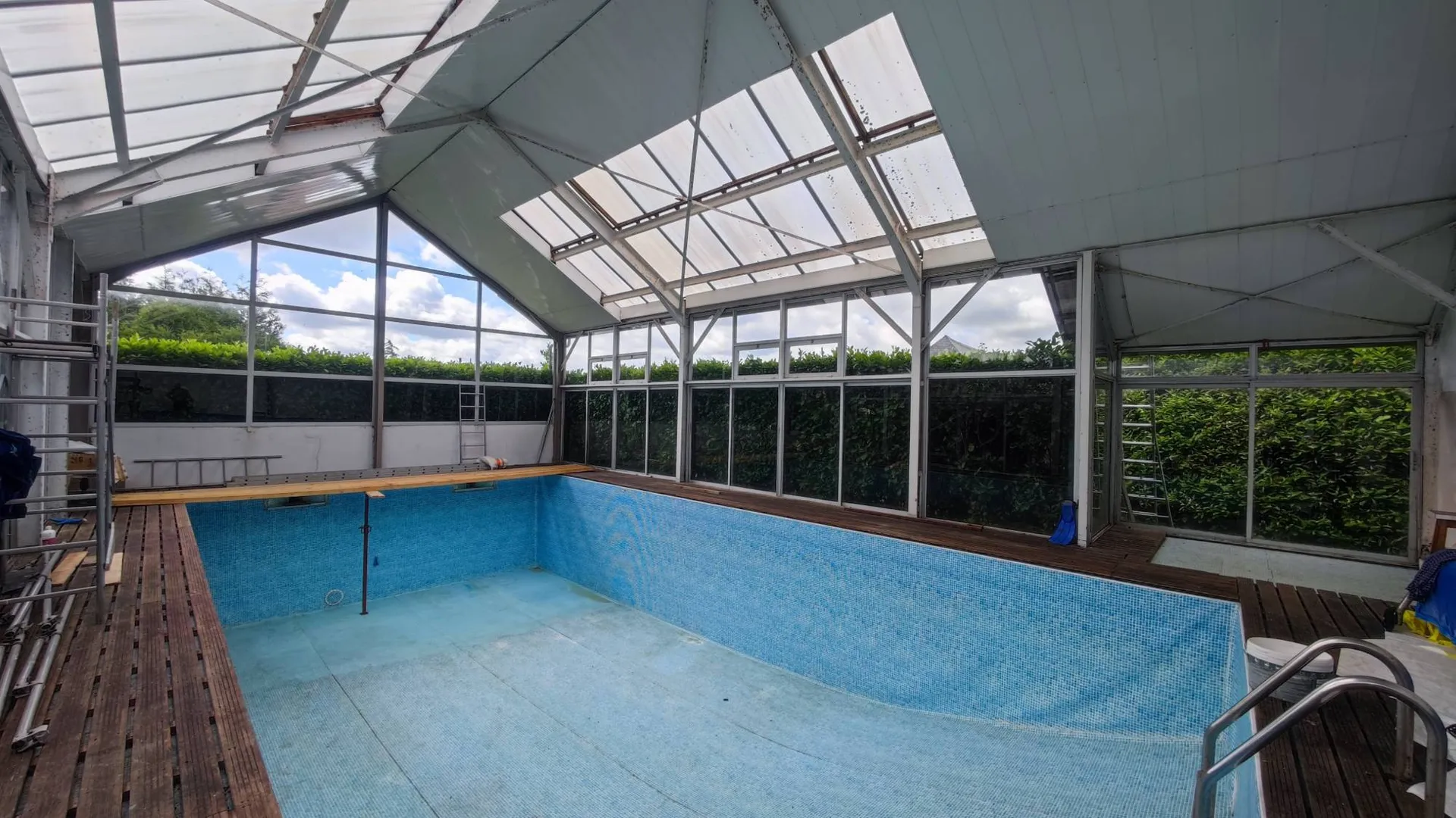 Propriété de 400 m² bâtie sur 4017 m² de terrain au calme et sans vis à vis