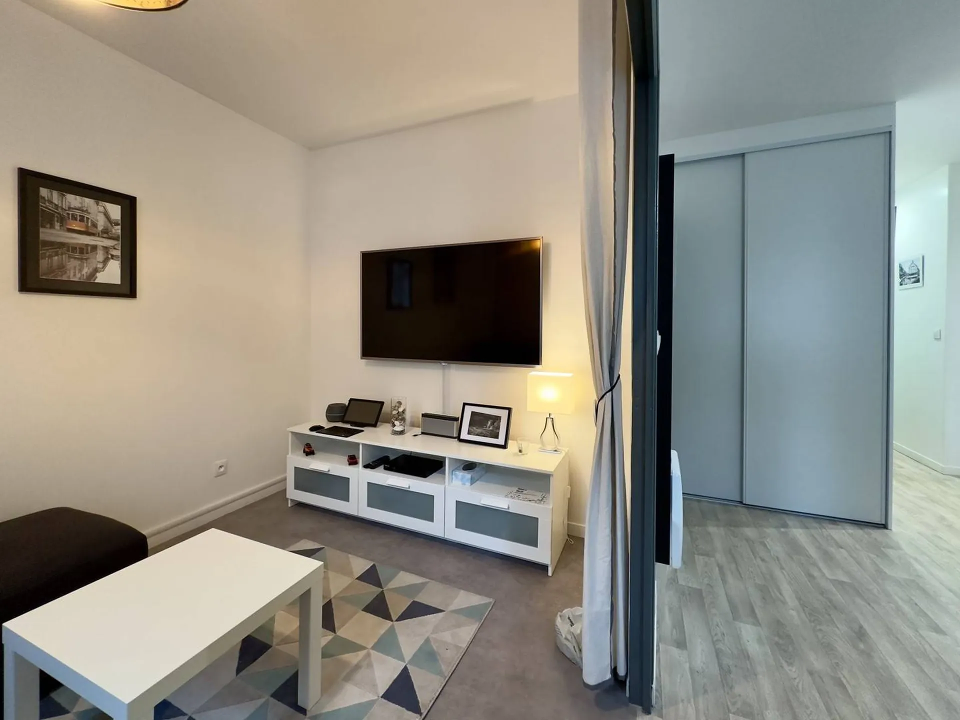 Vends appartement meublé entre la plage et la rue piétonne de Dieppe.