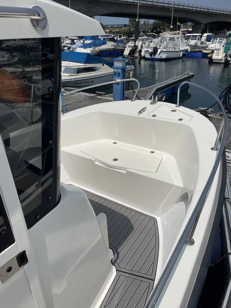 Meca Nautique distributeur SABOR 600 à Arzal dans le Morbihan