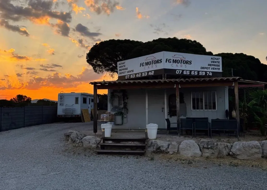 Dépôt-vente de voitures d’occasion vers Draguignan (83300) – Photos professionnelles et gestion complète